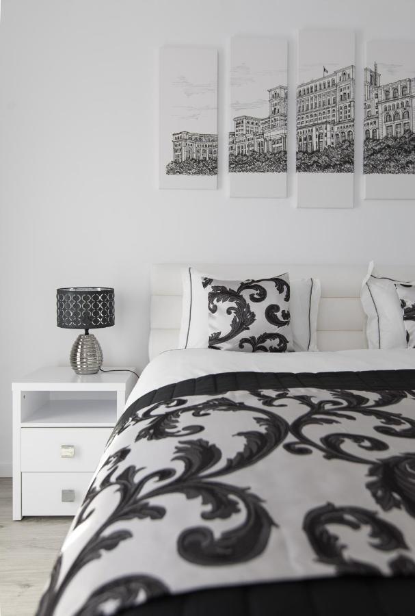 Lion's Unirii Apartamento *